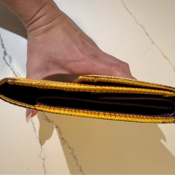 Louis Vuitton Epi long wallet (vintage) 1993 - Picture 14 of 15